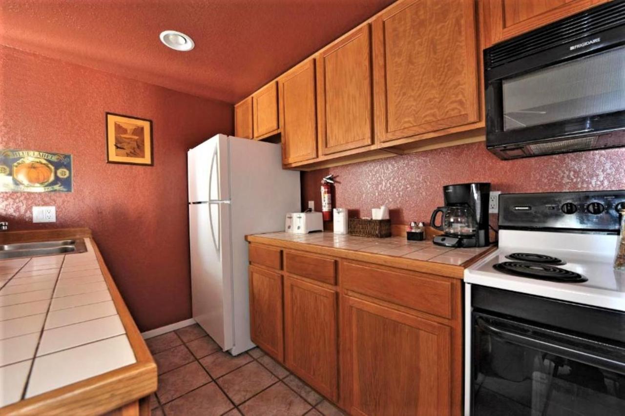 Pinecliff Village Resort Hollywood Extérieur photo